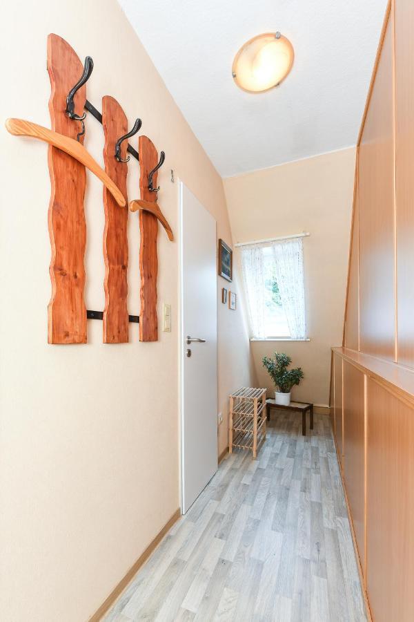 Ferienwohnung Im Haus Weinstock إِزينتْس المظهر الخارجي الصورة